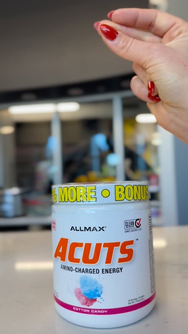 Post 6 by Fuel Supplements+Smoothie Bars on Instagram (video)