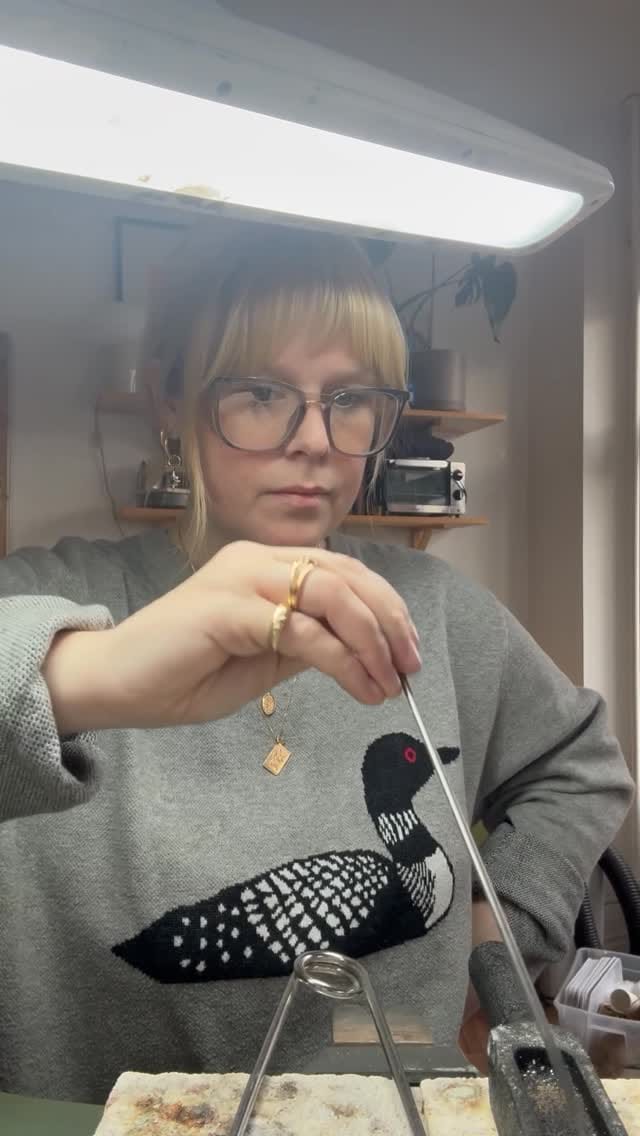 Post 7 by Ali Munn on Instagram (video)