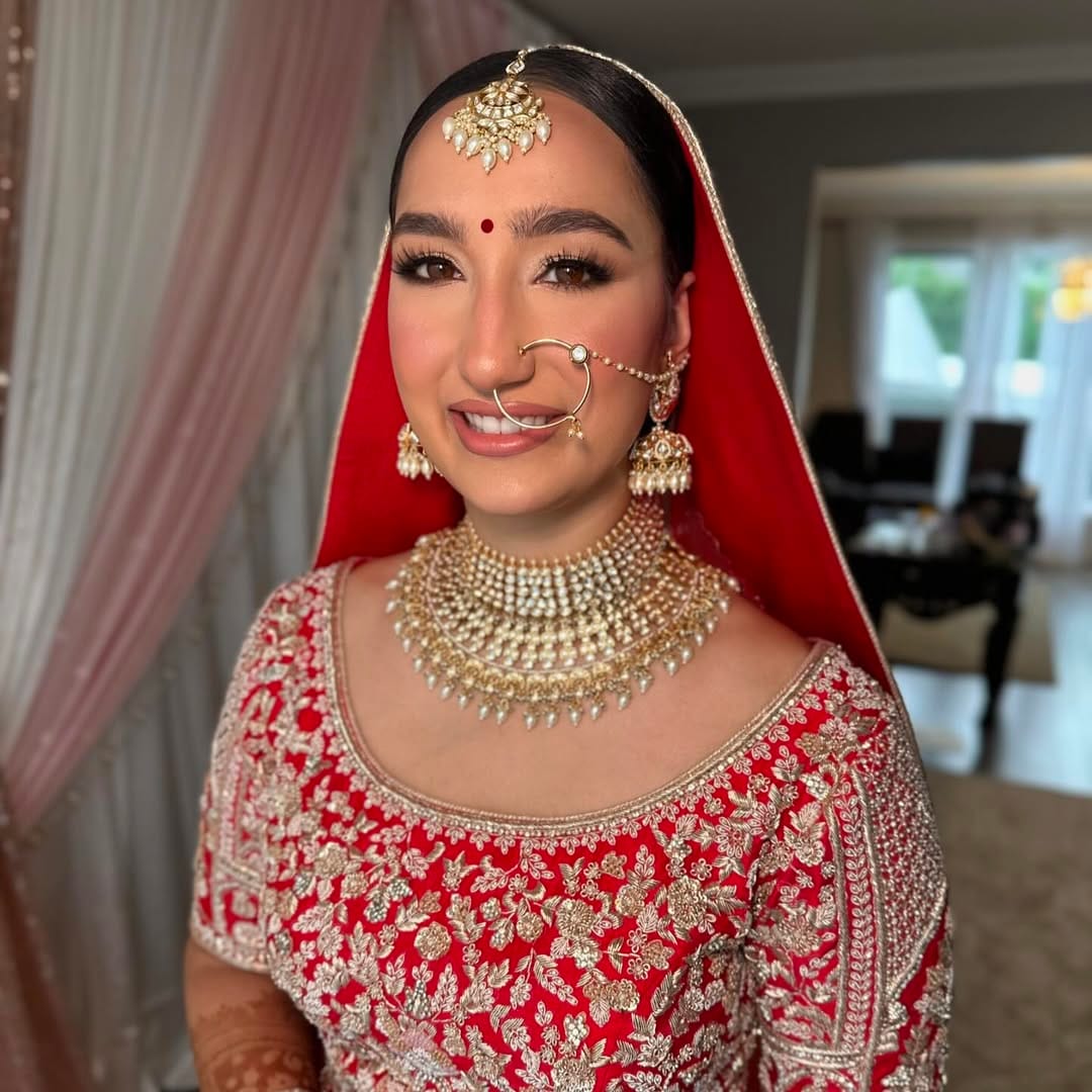 Post 9 by ＷＡＨＩＤＡ  M A K E U P on Instagram (carousel)