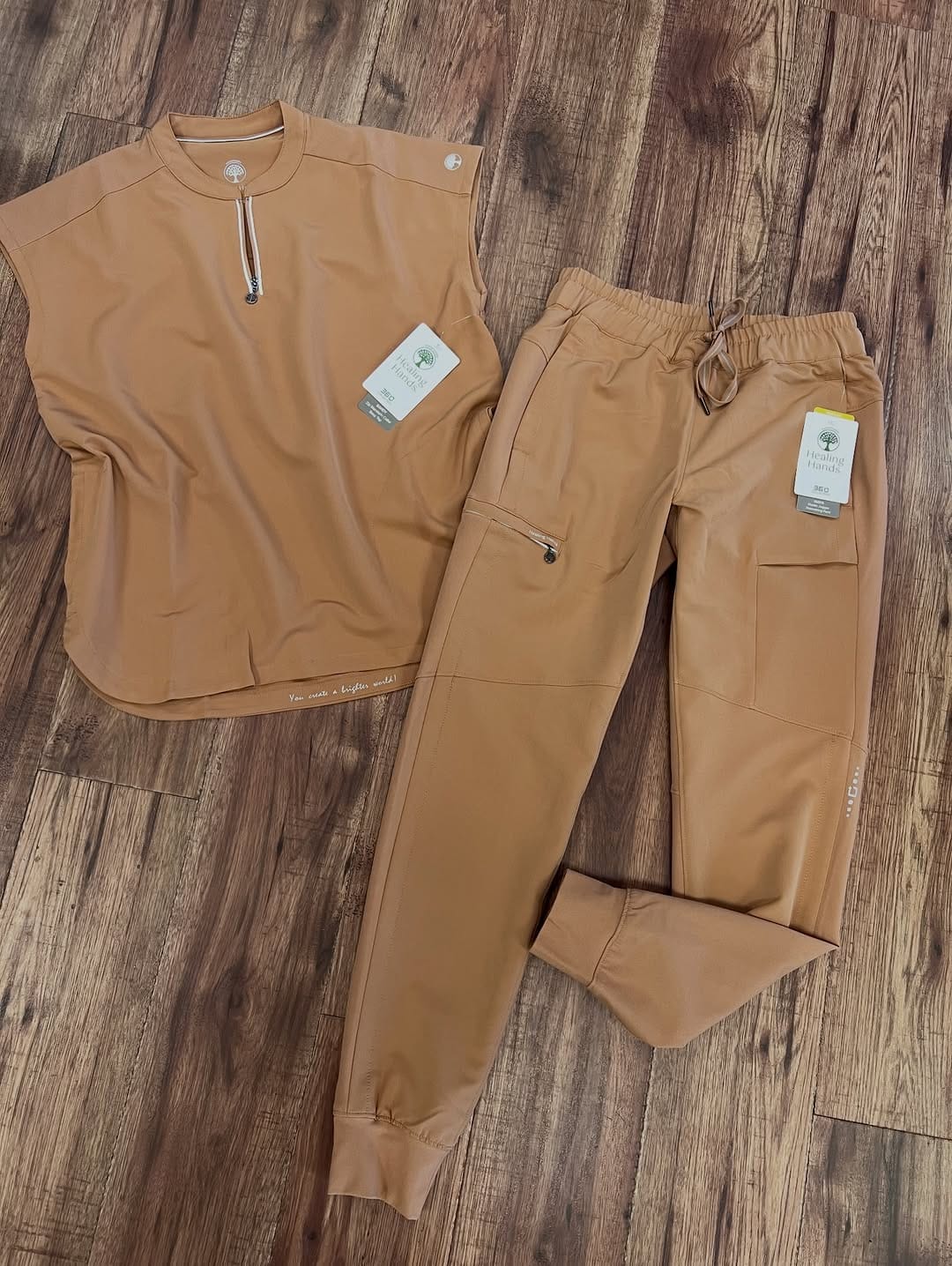Post 4 by 𝐌𝐲 𝐒𝐜𝐫𝐮𝐛𝐬 🇨🇦 on Instagram (carousel)