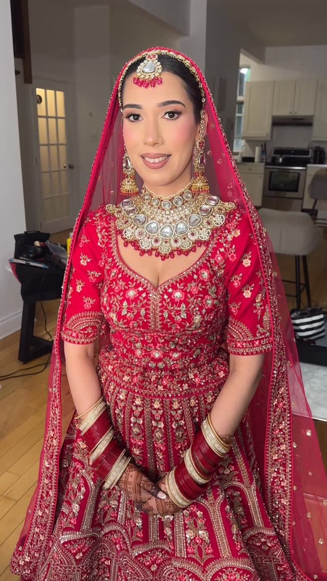 Post 3 by ＷＡＨＩＤＡ  M A K E U P on Instagram (video)