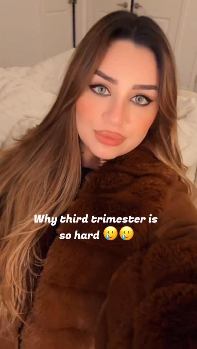 Post 10 by Manaal Ayan on Instagram (video)