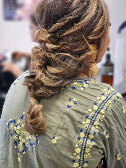 Post 2 by Glamour Salon Spa on Instagram (video)