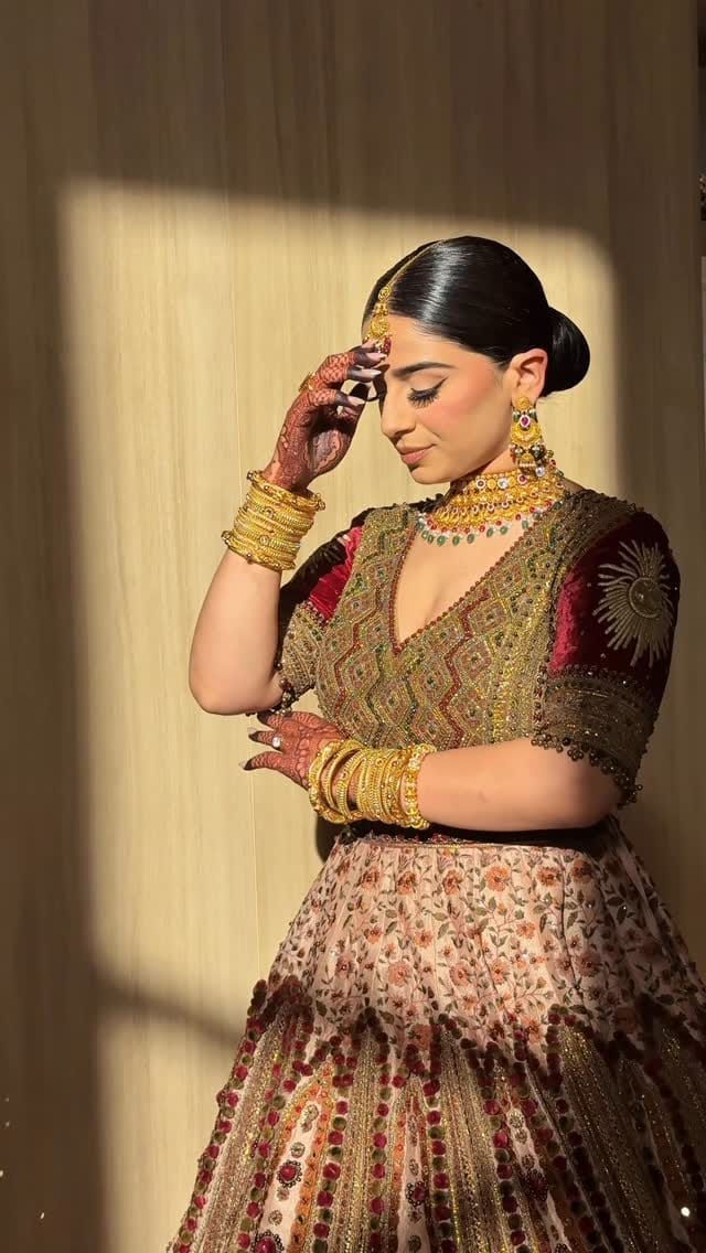 Post 2 by MKK Beauty on Instagram (video)