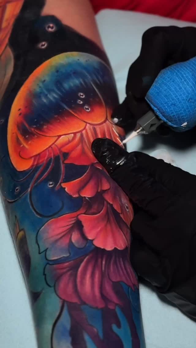 Post 5 by Sage Tattoo and Art Gallery on Instagram (video)