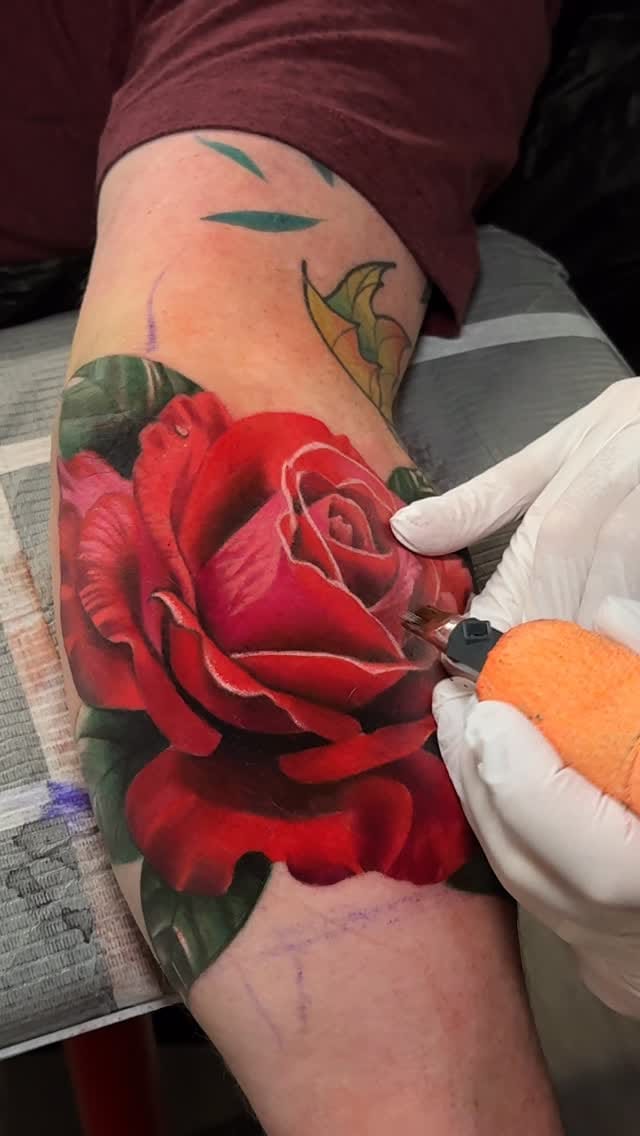 Post 10 by Sage Tattoo and Art Gallery on Instagram (video)
