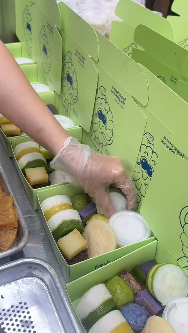 Post 6 by Ăn Vặt Chú Mạnh on Instagram (video)
