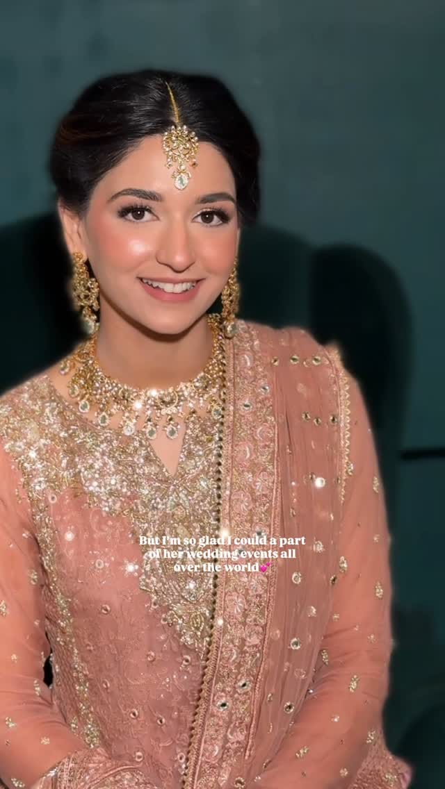 Post 6 by Wardah Usmani Makeup Studio on Instagram (video)