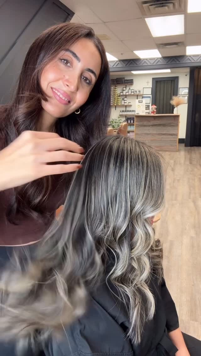 Post 4 by BEAUTY BY 3 on Instagram (video)