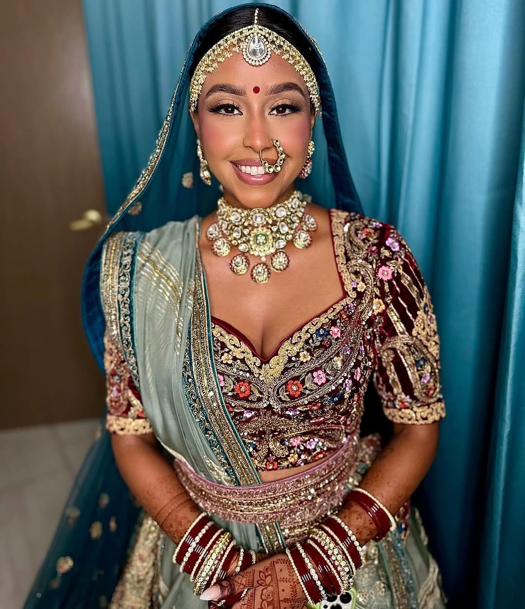 Post 10 by LASH OUT STUDIO  | BRIDAL makeup artist + educator on Instagram (carousel)