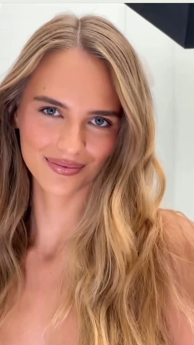 Post 8 by BASICS BY B |  CLEAN, VEGAN MAKEUP 🤍 on Instagram (video)