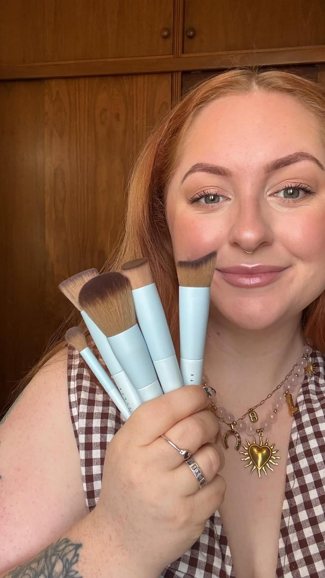 Post 2 by BASICS BY B |  CLEAN, VEGAN MAKEUP 🤍 on Instagram (video)