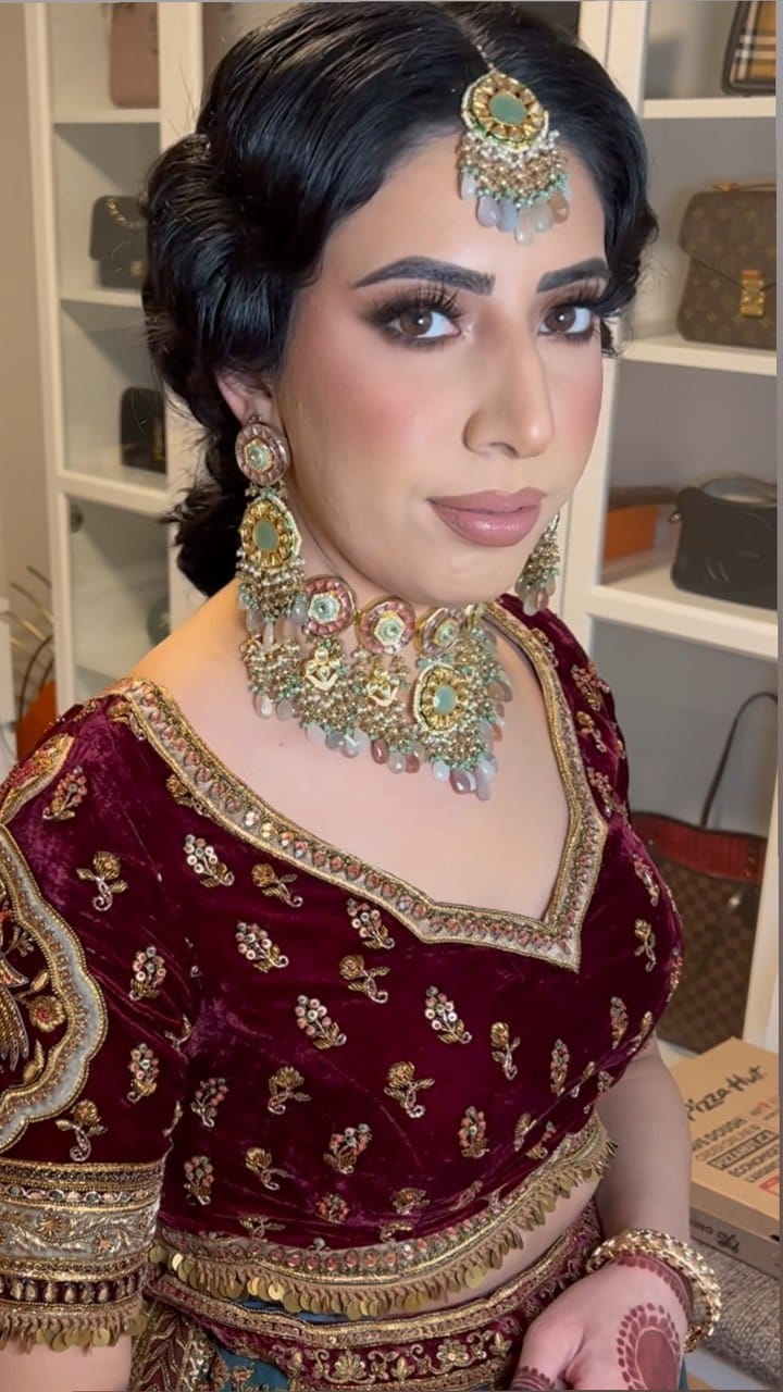 Post 9 by Mona Sangha on Instagram (video)