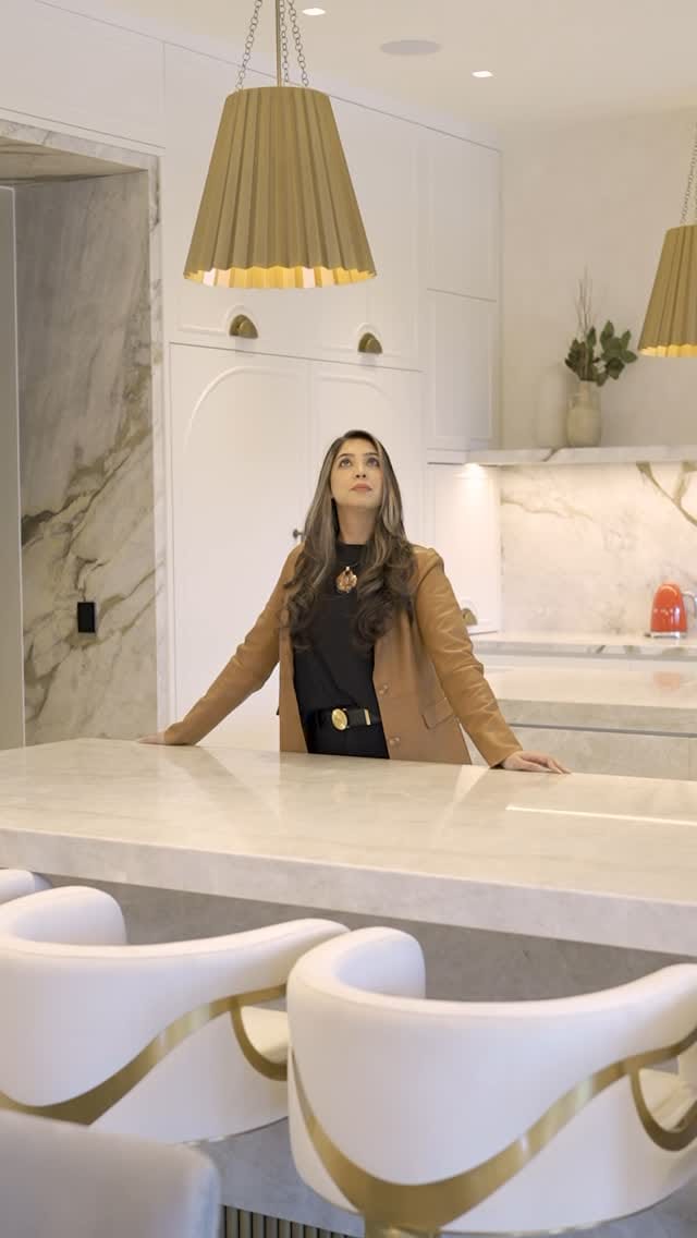 Post 9 by Classico Roma Furniture on Instagram (video)