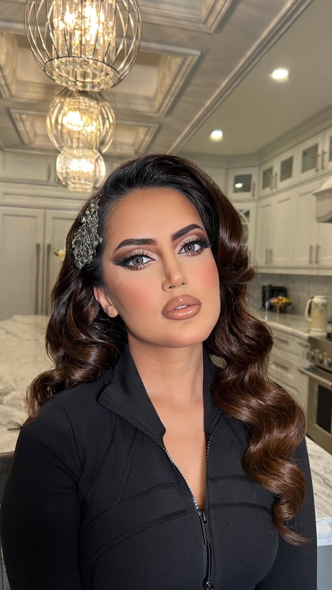 Post 10 by TORONTO-GTA  MAKEUP & HAIRSTYLIST on Instagram (video)