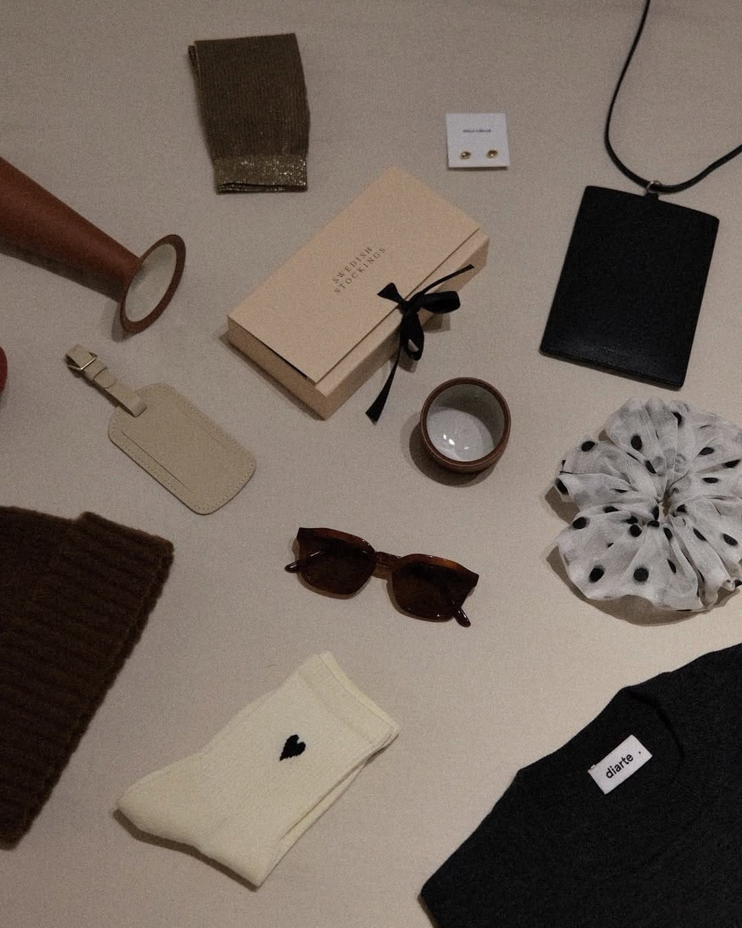 Post 4 by Betina Lou on Instagram (image)