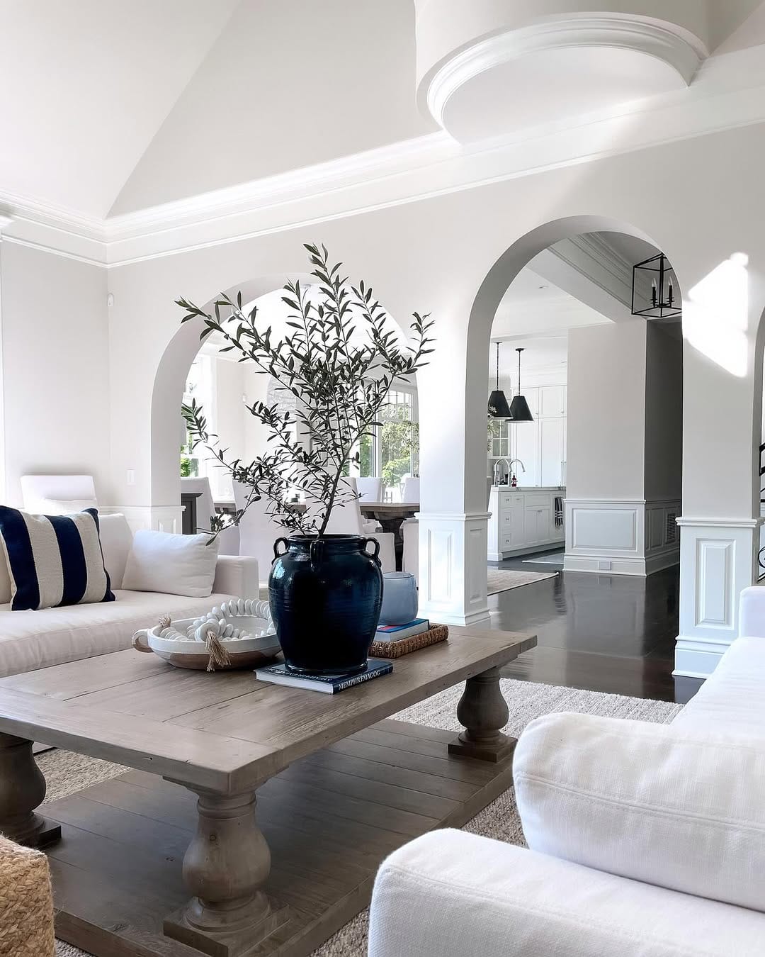 Post 10 by Clara du Page Interiors on Instagram (image)