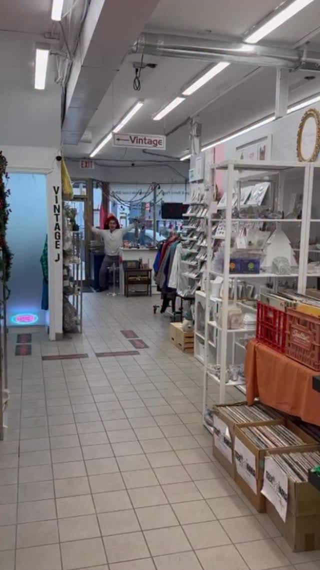 Post 9 by Arts Market on Instagram (video)