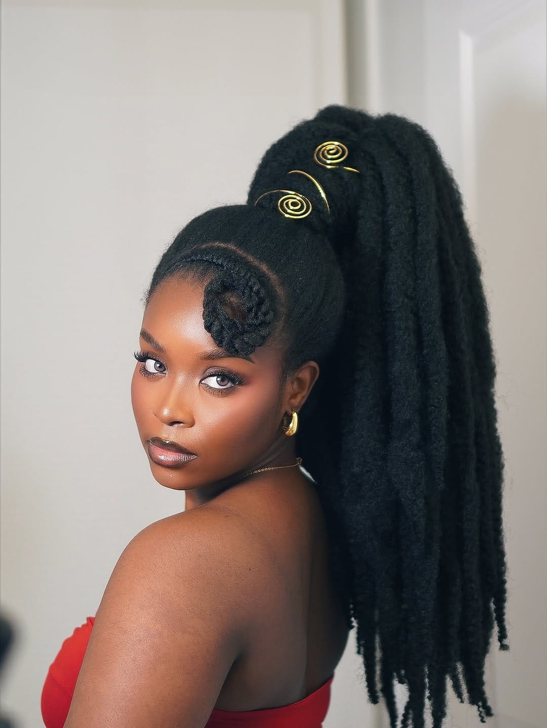 Post 2 by Chisom Nnaerika 🇳🇬🇨🇦 on Instagram (carousel)