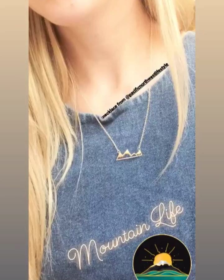 Post 9 by Pacific NorthWest Lifestyle on Instagram (video)
