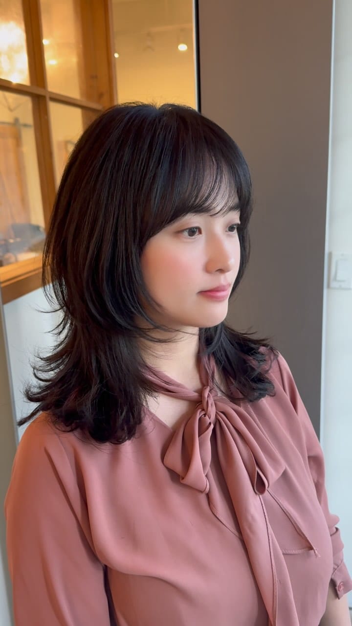 Post 5 by Lumo Salon on Instagram (video)