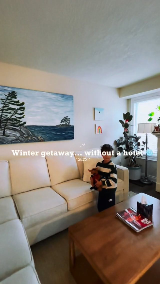 Post 3 by Ana on Instagram (video)