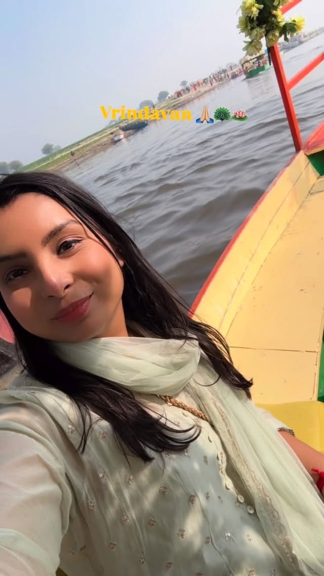 Post 3 by Swati Dhunna on Instagram (video)
