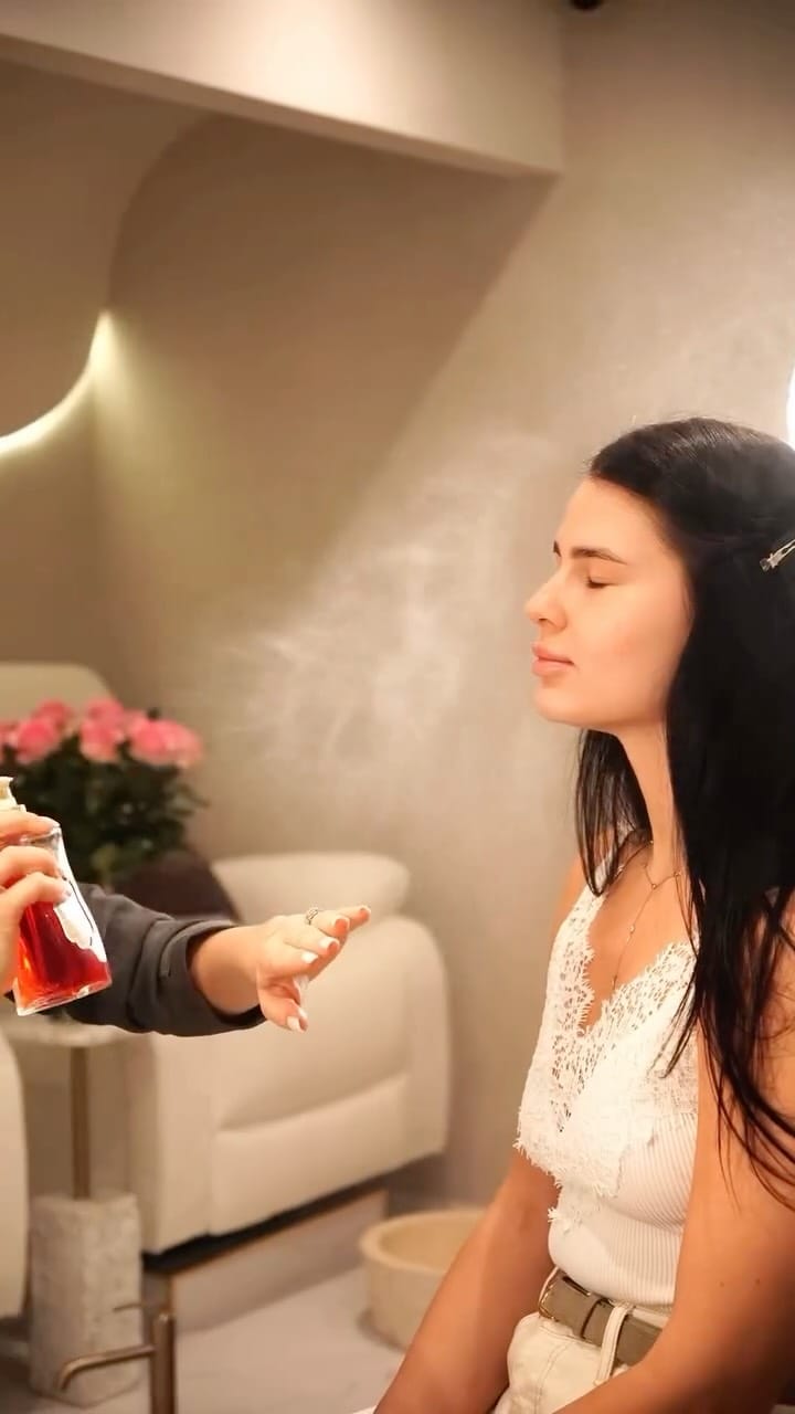 Post 6 by Chic Bridals on Instagram (video)