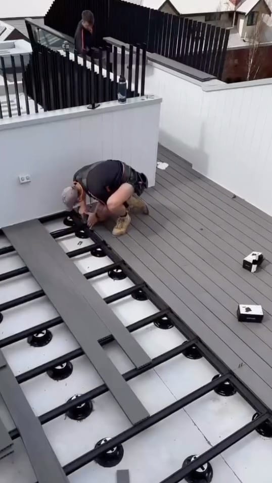 Post 10 by OUTDURE on Instagram (video)