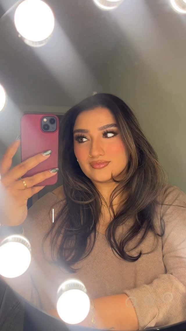 Post 3 by F A C E S • B Y  • M A N U | Bridal Makeup and Hair Artist on Instagram (video)