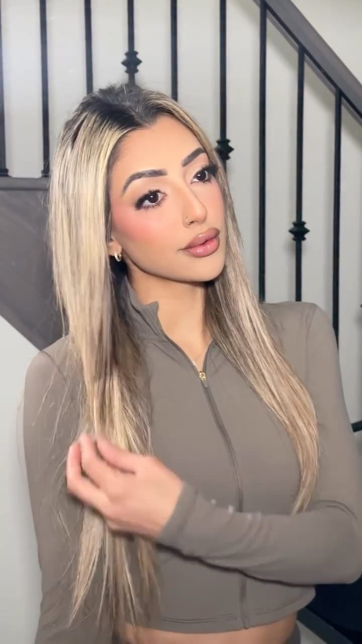 Post 8 by F A C E S • B Y  • M A N U | Bridal Makeup and Hair Artist on Instagram (video)