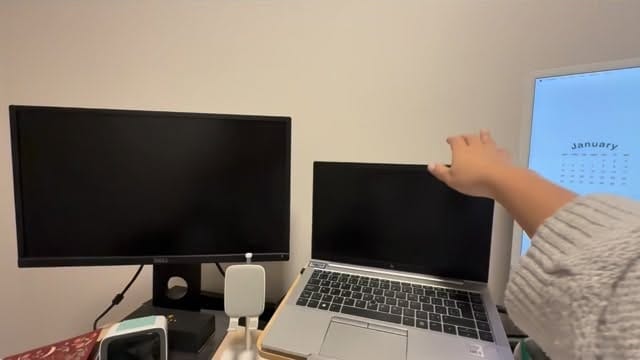 Post 6 by Emma | studygram, tech & lifestyle 🍃 on Instagram (video)