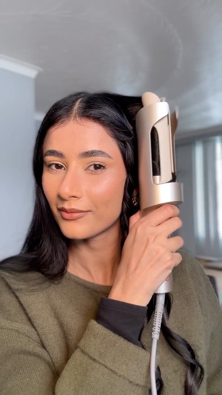 Post 2 by Komalpreet Kaur on Instagram (video)