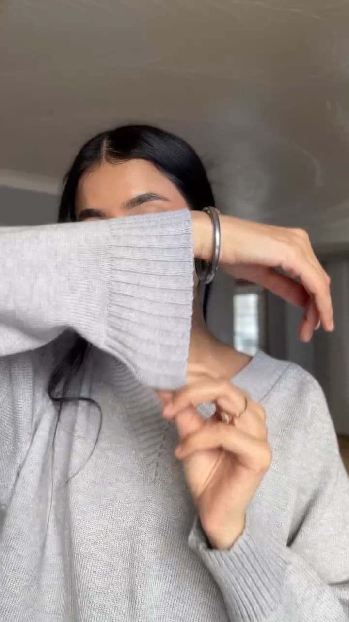Post 6 by Komalpreet Kaur on Instagram (video)