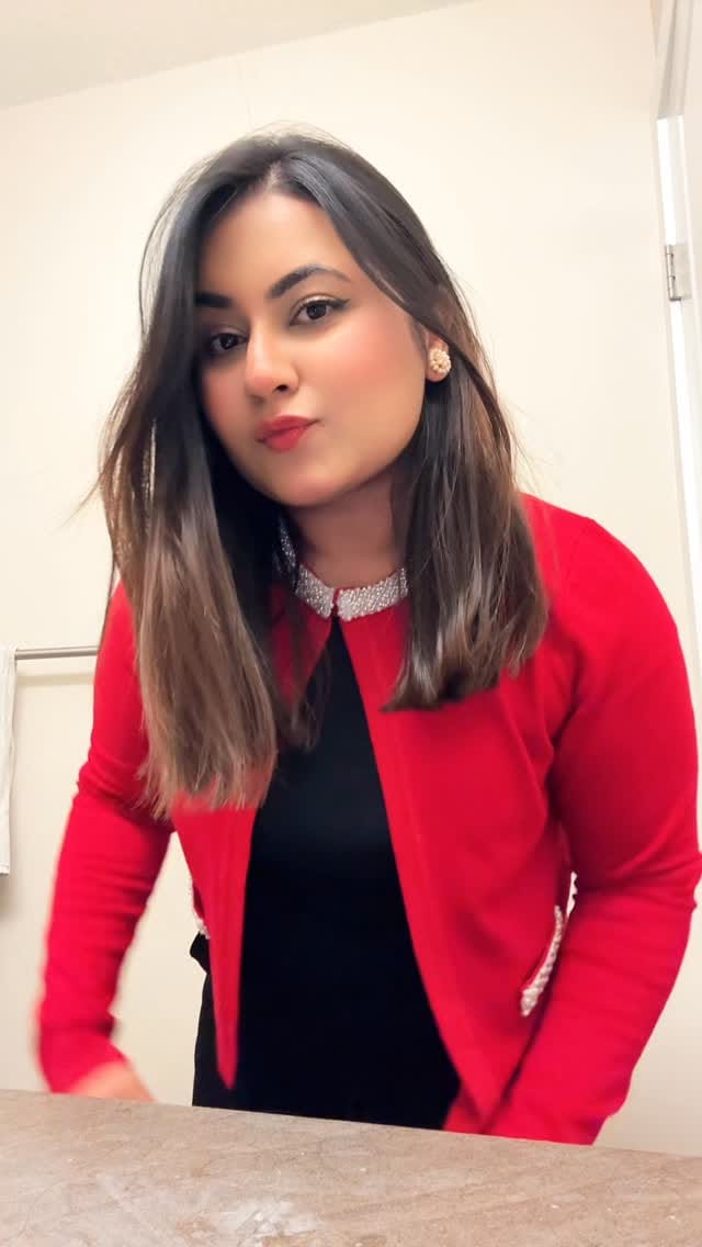 Post 5 by Busayna | বুসায়না 🇧🇩🇨🇦 on Instagram (video)