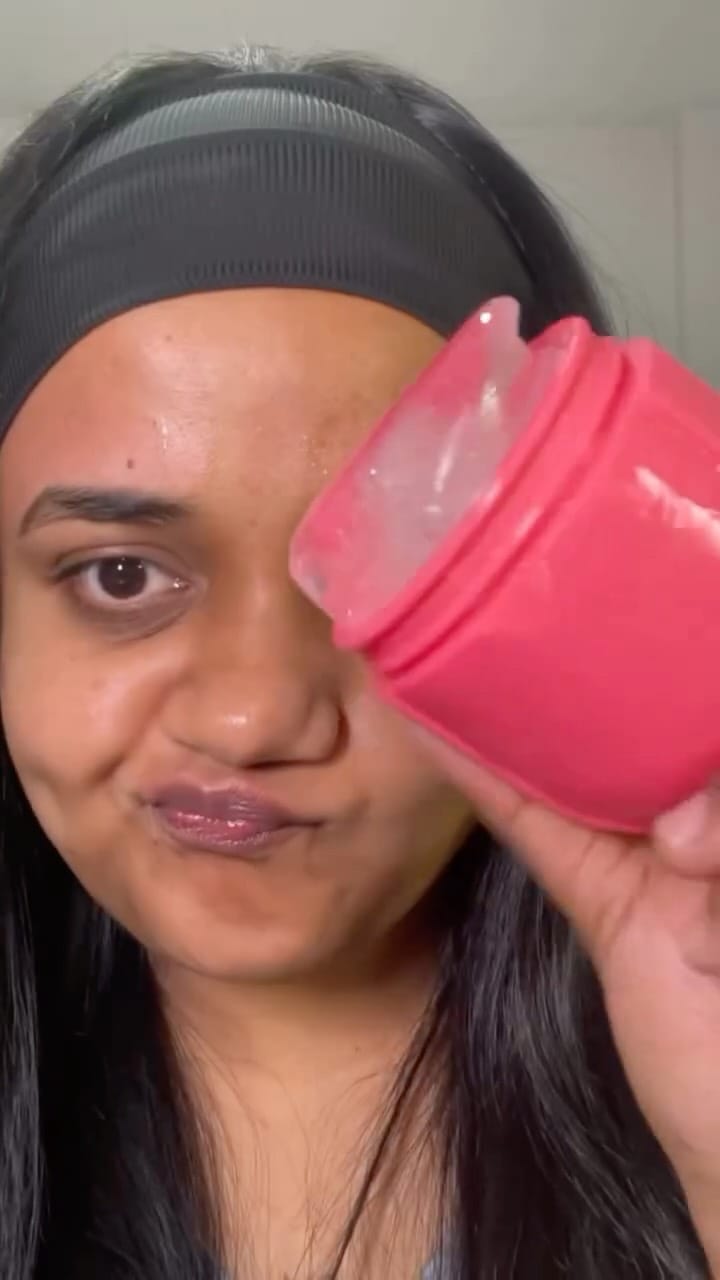 Post 5 by “S” 🫧 | UGC Skincare / Makeup on Instagram (video)