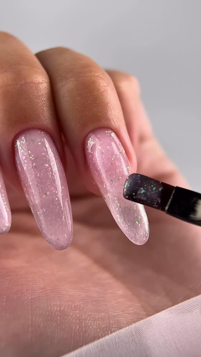 Post 1 by Nail Market USA on Instagram (video)