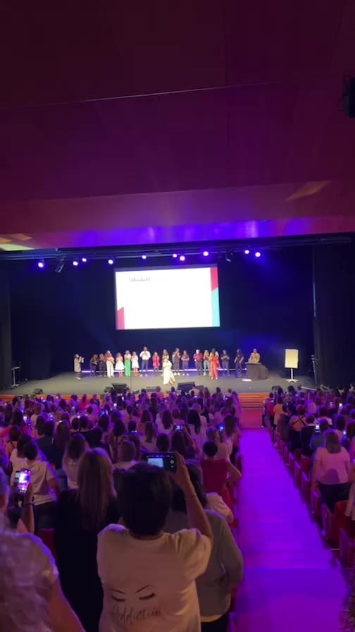 Post 1 by Imane Al on Instagram (video)