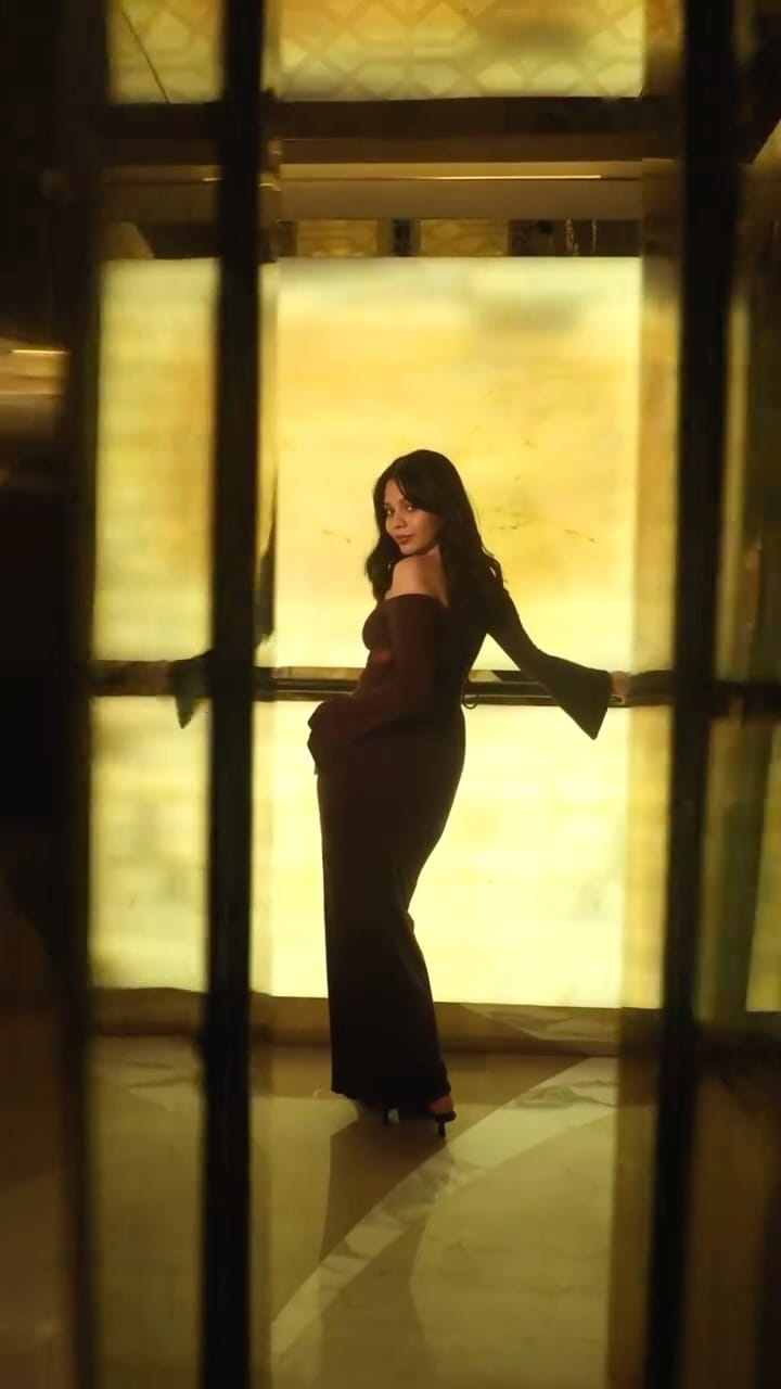 Post 3 by Ritvi Shah | Content Creator on Instagram (video)