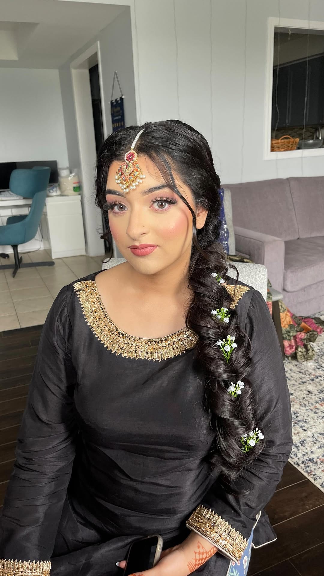 Post 4 by Malali on Instagram (video)