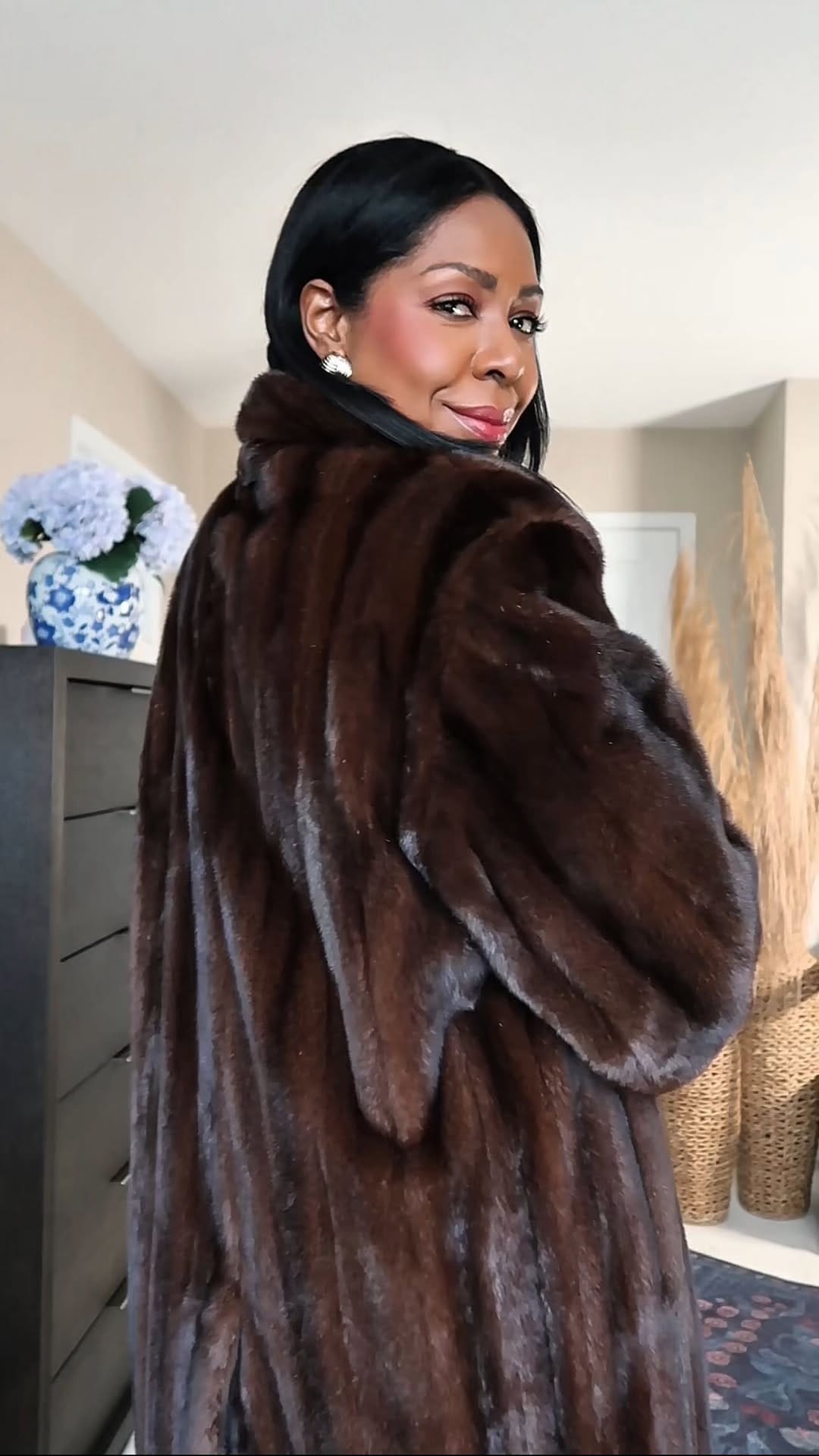 Post 3 by Dominique Baker - Skin | Hair | Travel Expert on Instagram (video)