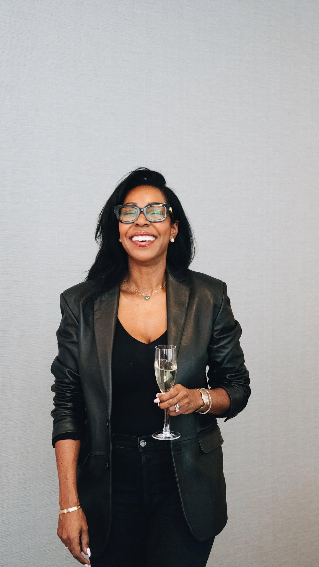 Post 7 by Dominique Baker - Skin | Hair | Travel Expert on Instagram (video)