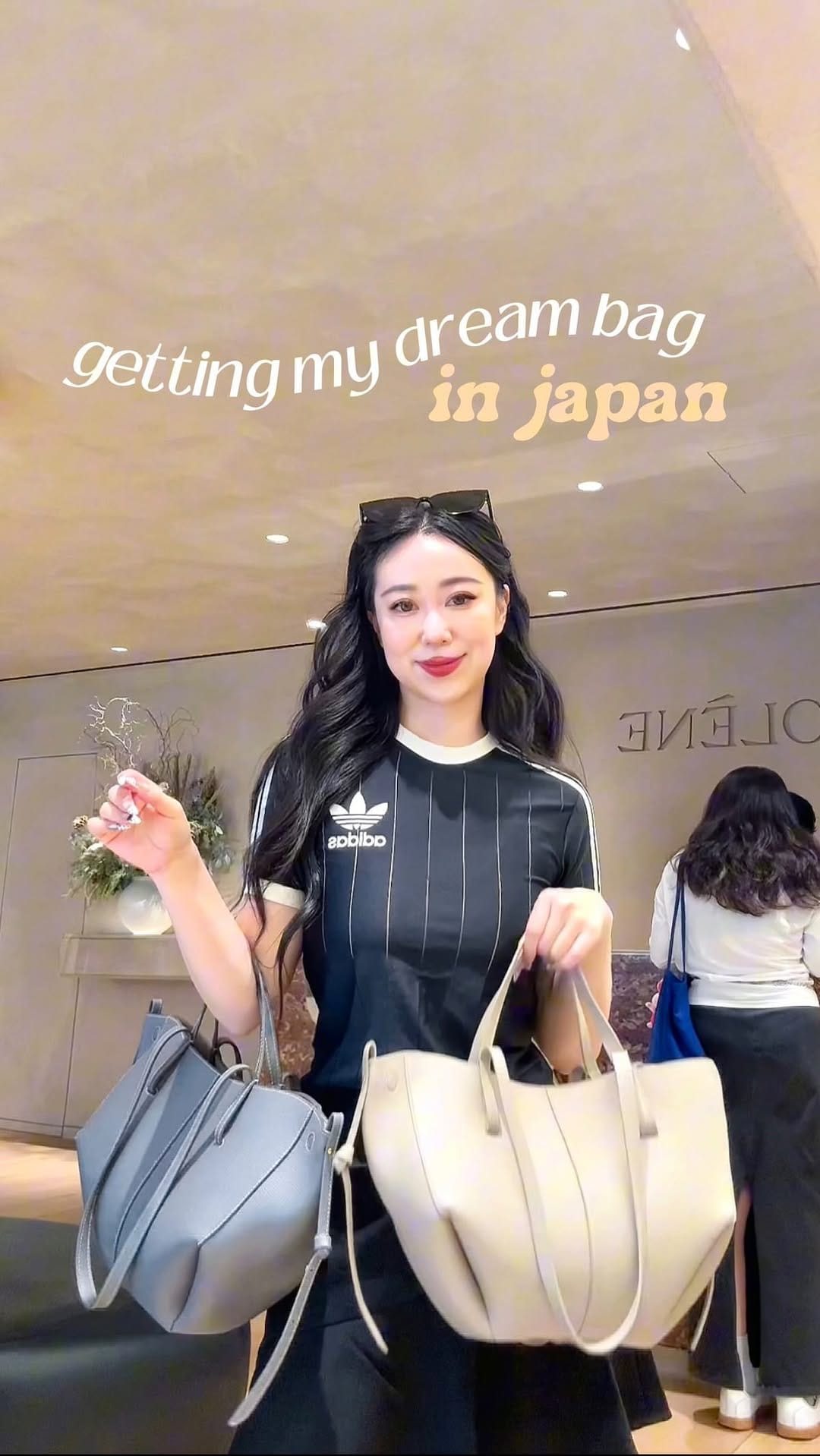 Post 8 by Sophia Hu on Instagram (video)