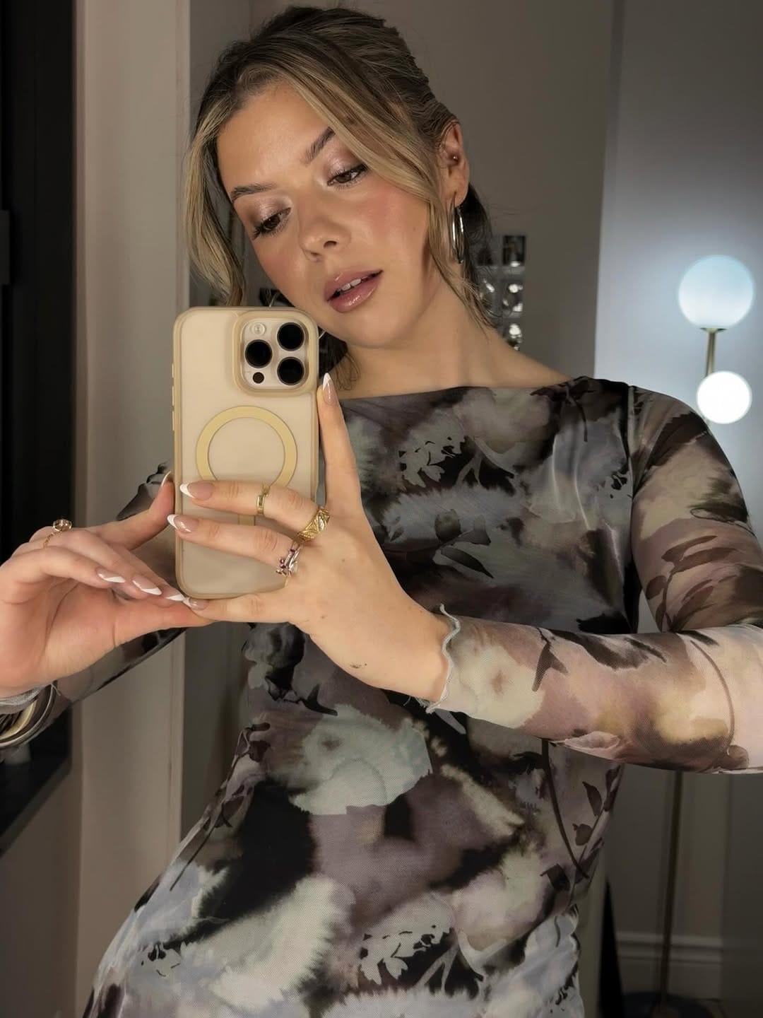 Post 4 by Maxine Gauthier | Maquilleuse on Instagram (carousel)