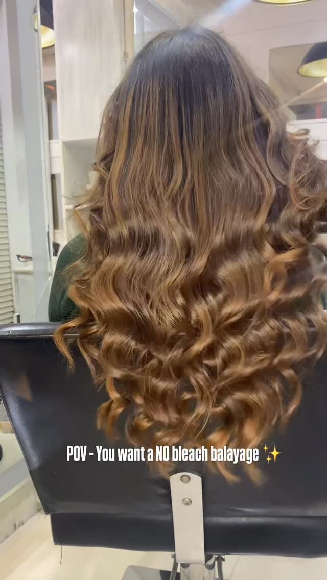 Post 2 by HIRA KHAN - STUDIO | SALON | SPA on Instagram (video)