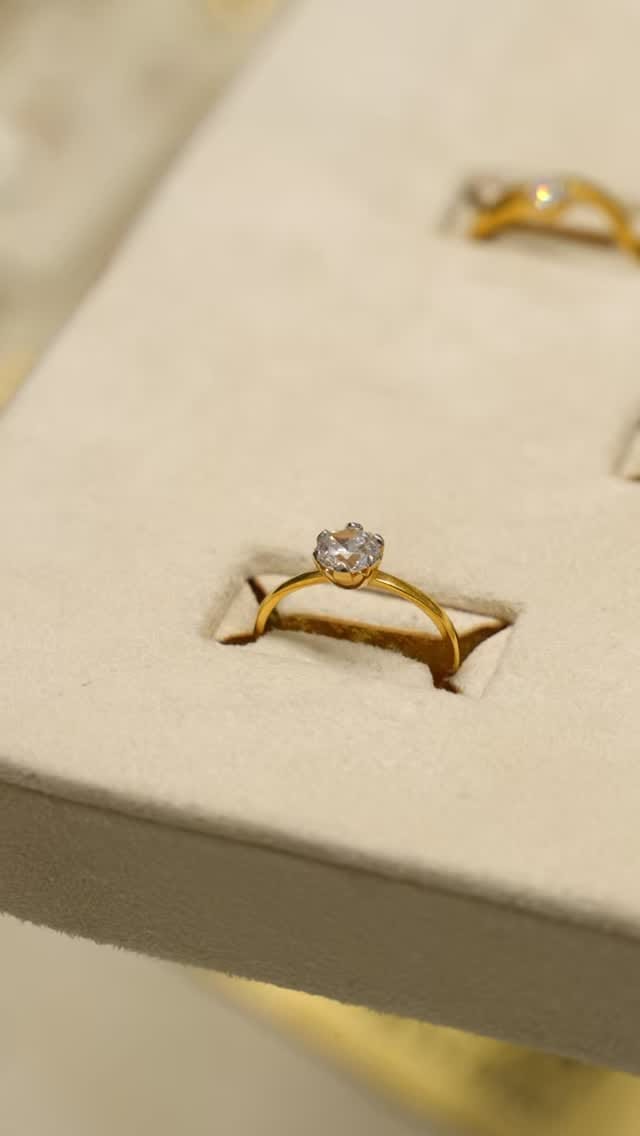 Post 2 by Makkah Jewellers Ltd. on Instagram (video)