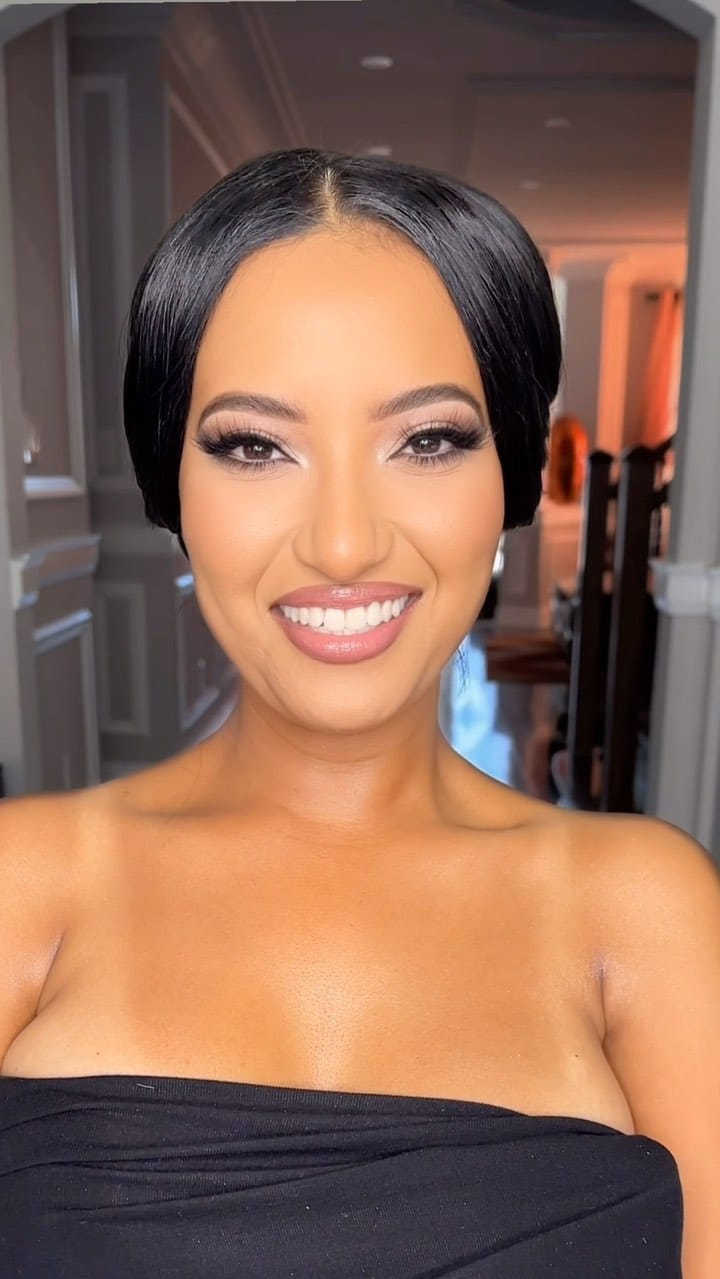 Post 9 by N.A.| Toronto Bridal Makeup Artist on Instagram (video)