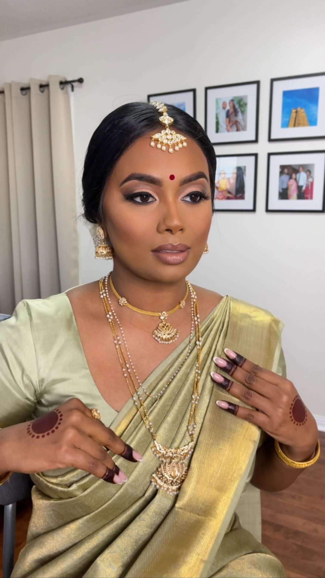 Post 10 by N.A.| Toronto Bridal Makeup Artist on Instagram (video)