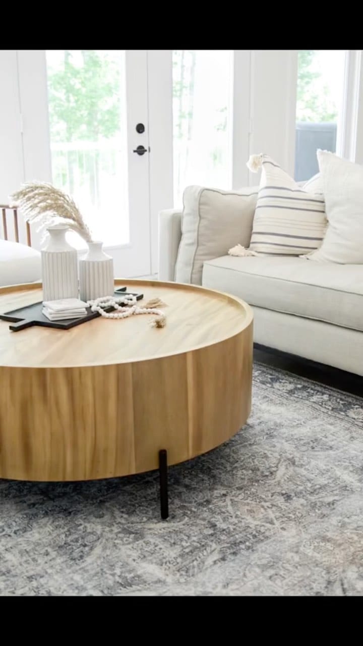 Post 10 by Reimagine Designs | Interior & Furniture Studio on Instagram (video)