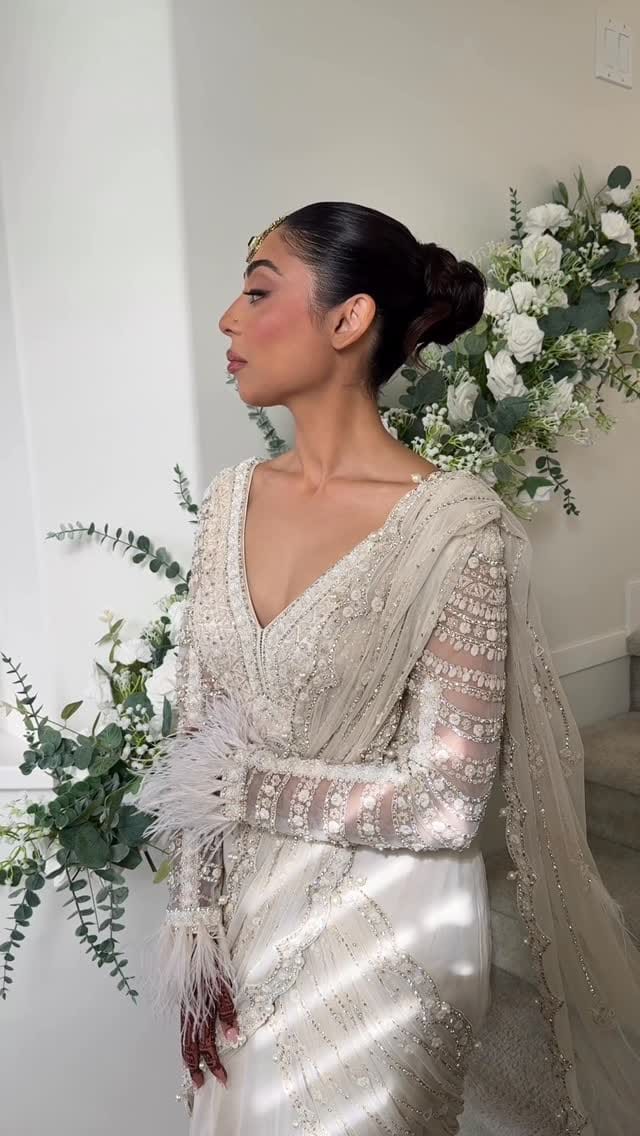 Post 2 by Farrah Sanei on Instagram (video)